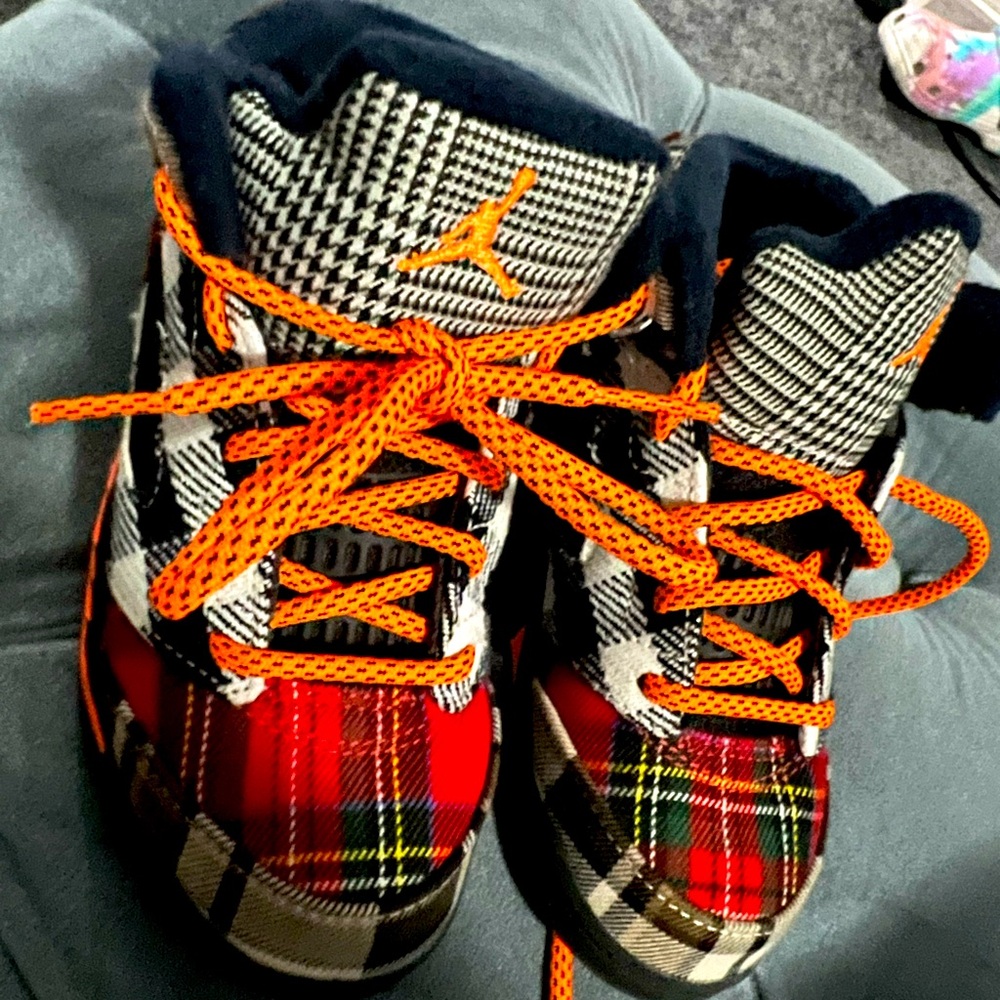Jordan Kids Shoes - Red, Black, Orange